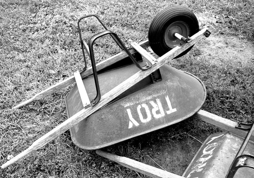 troy wheelbarrow.jpg